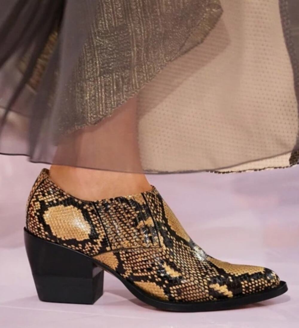 CHLOE Rylee Ankle Boots Yellow Embossed Snakeskin Sz 39.5/US 9.5 $880